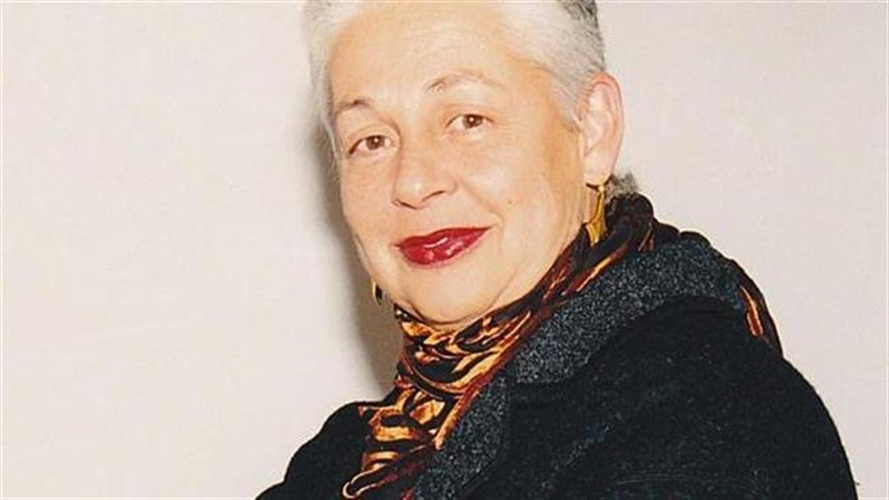 Η εικαστικός Lynda Benglis στην Αθήνα