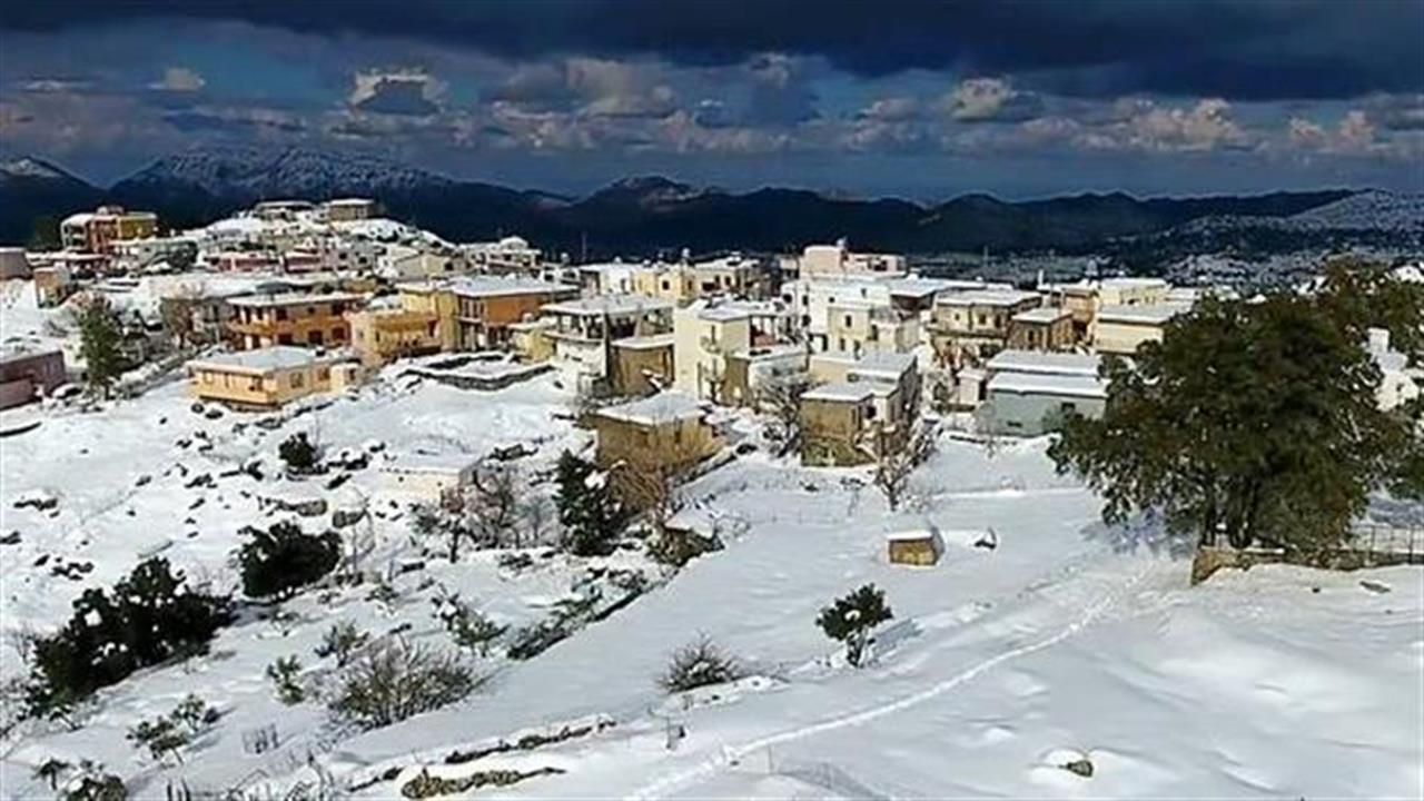 Τα χιονισμένα Ανώγεια από ψηλά σε ένα θεαματικό video