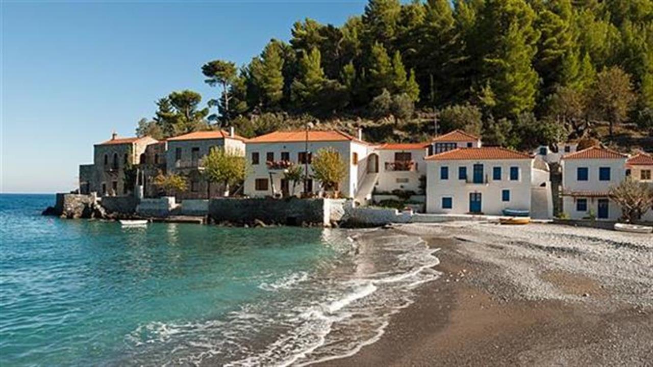 Πανέμορφα χωριά πλάι στη θάλασσα της Πελοποννήσου