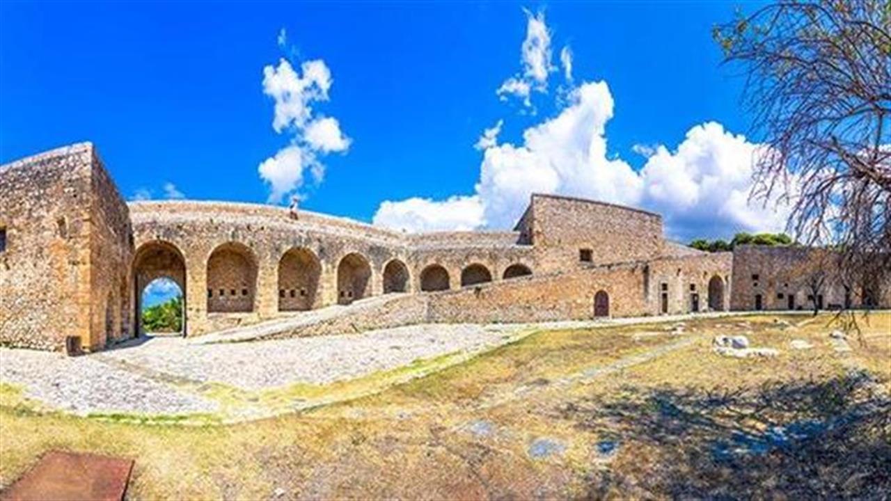5 τέλεια κάστρα στην Πελοπόννησο