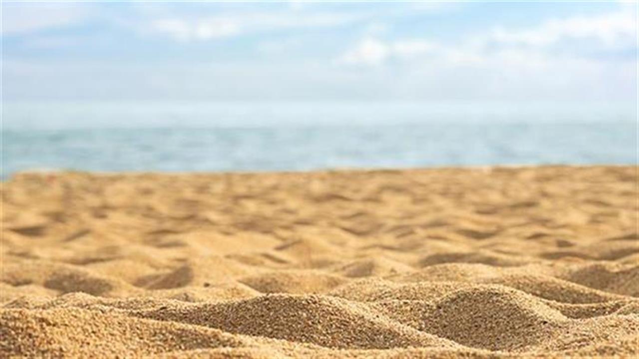 Οι ωραιότερες παραλίες με άμμο στην Αττική