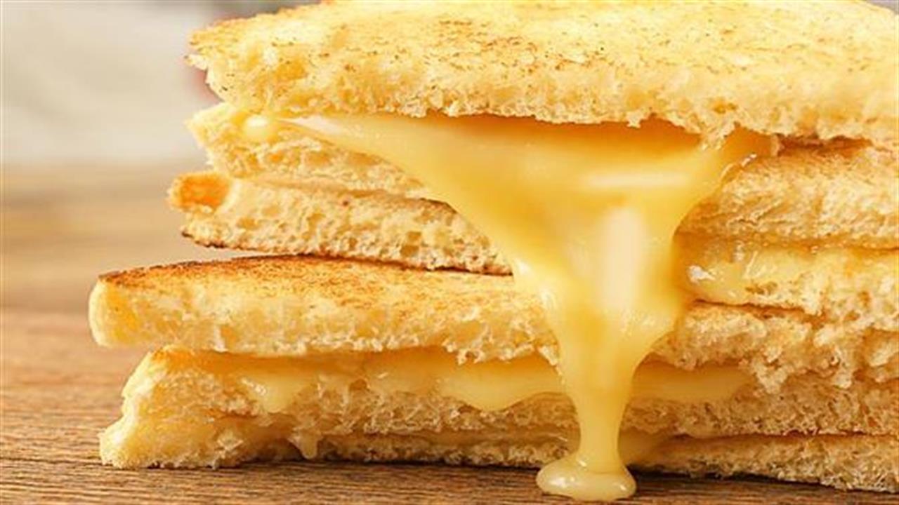 Αν αγαπάς το τυρί αυτό το βίντεο θα σε κάνει να... λιώσεις