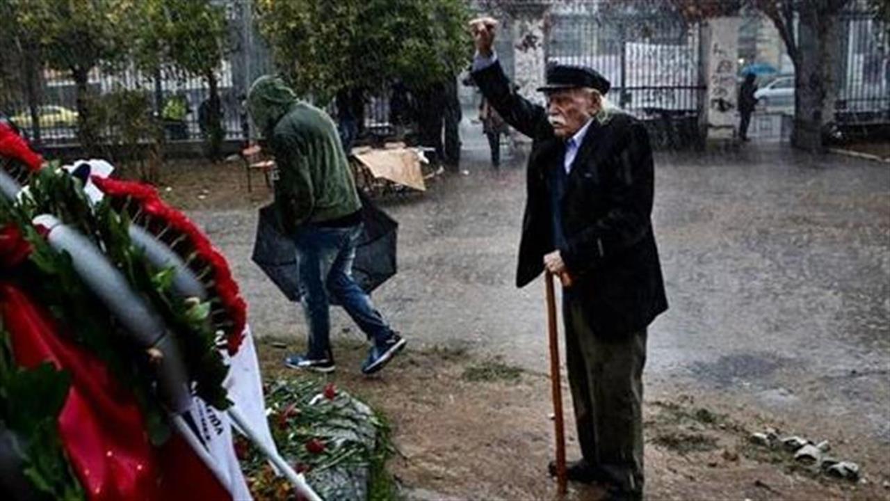 Πέθανε ο αγωνιστής Μανώλης Γλέζος