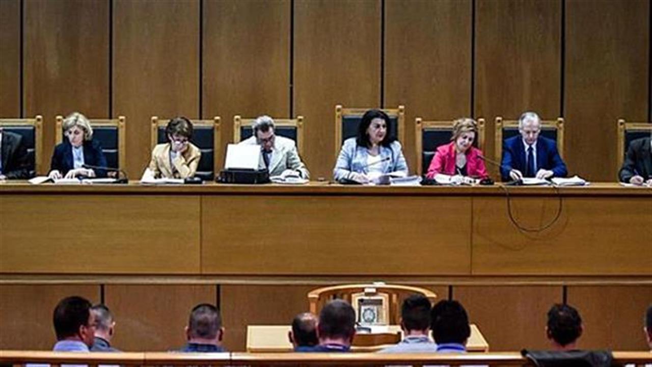 Δίκη Χρυσής Αυγής: 13 χρόνια κάθειρξη για την ηγετική ομάδα
