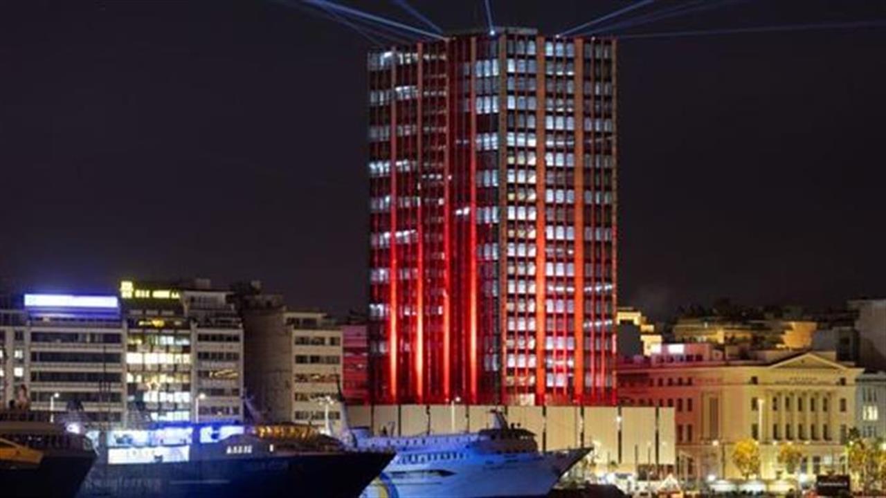 Ο Πύργος του Πειραιά φωταγωγείται για πρώτη φορά (video + photos)