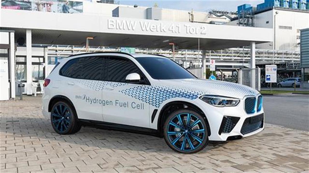 Η BMW κοιτάζει μακριά, αναπτύσσει τις κυψέλες καυσίμου