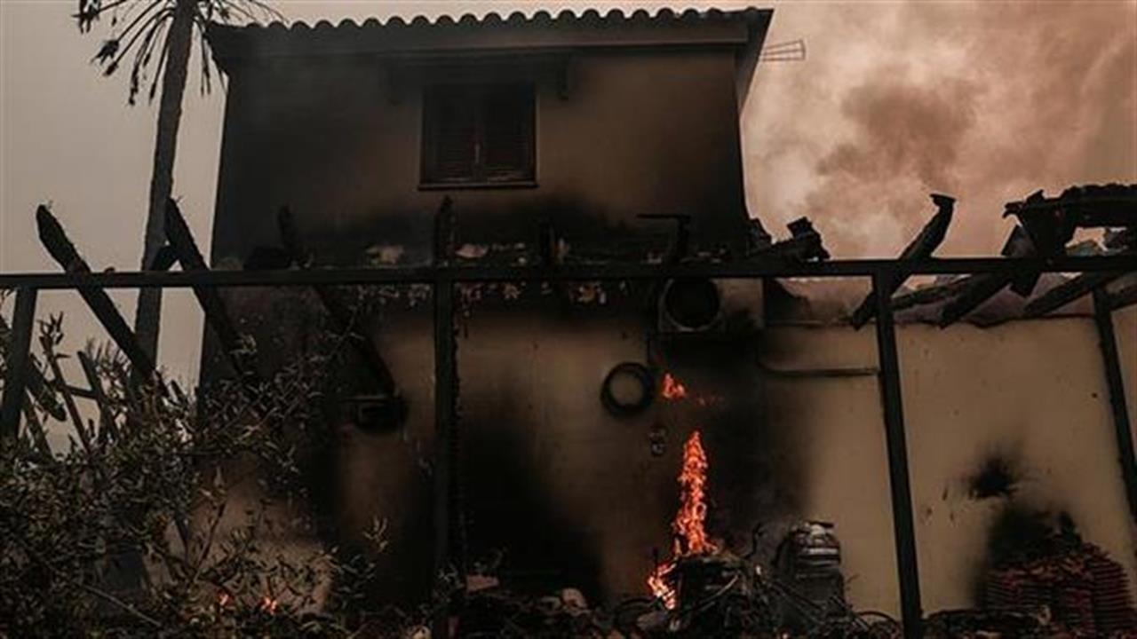 Χίλια σπίτια κάηκαν μόνο στο Μαντούδι