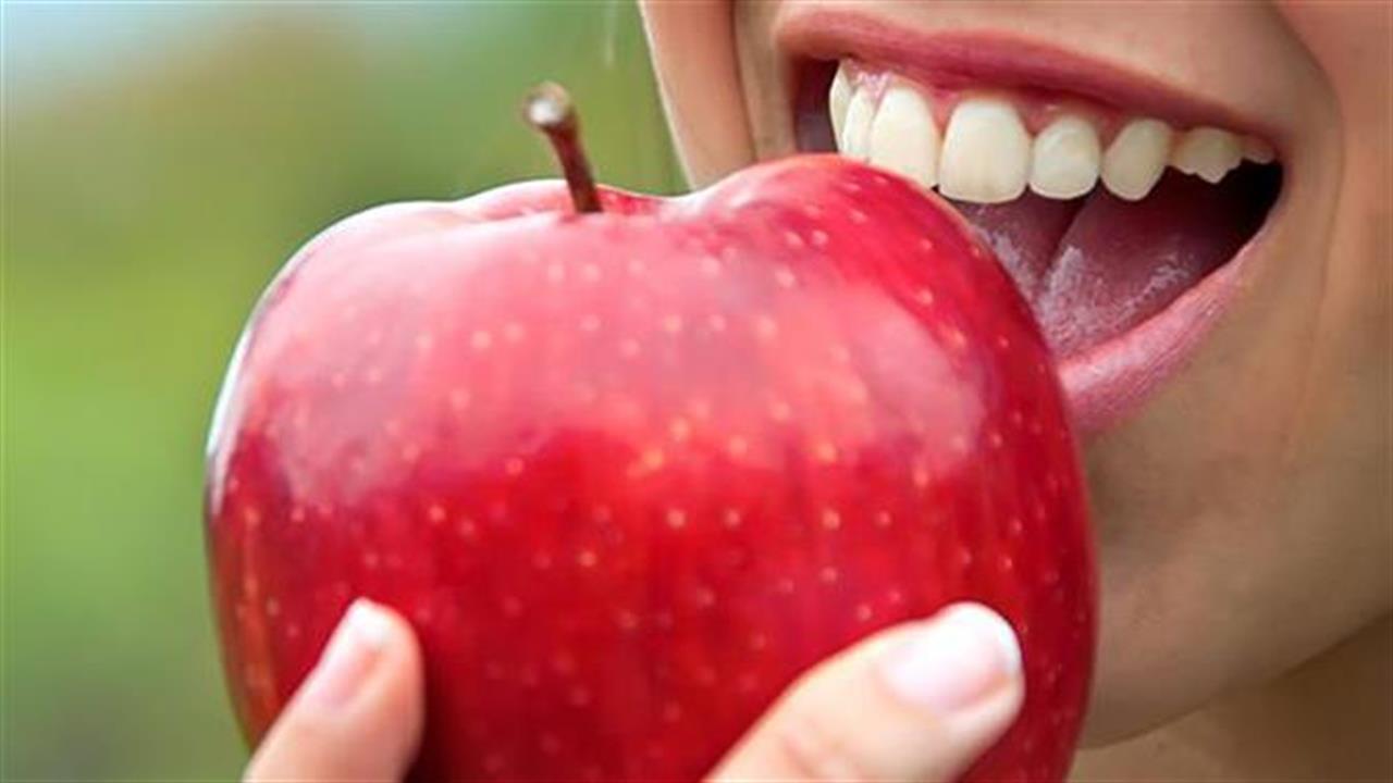 Οι τροφές που κάνουν καλό στα δόντια