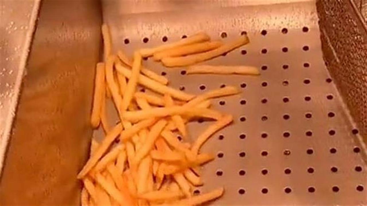 Τι κάνουν στα McDonalds όταν ζητάς «φρέσκες» πατάτες (βίντεο)