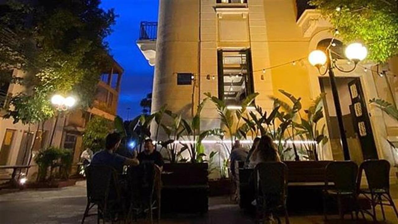 Όμορφα μπαρ σε υπέροχα νεοκλασικά της Αθήνας