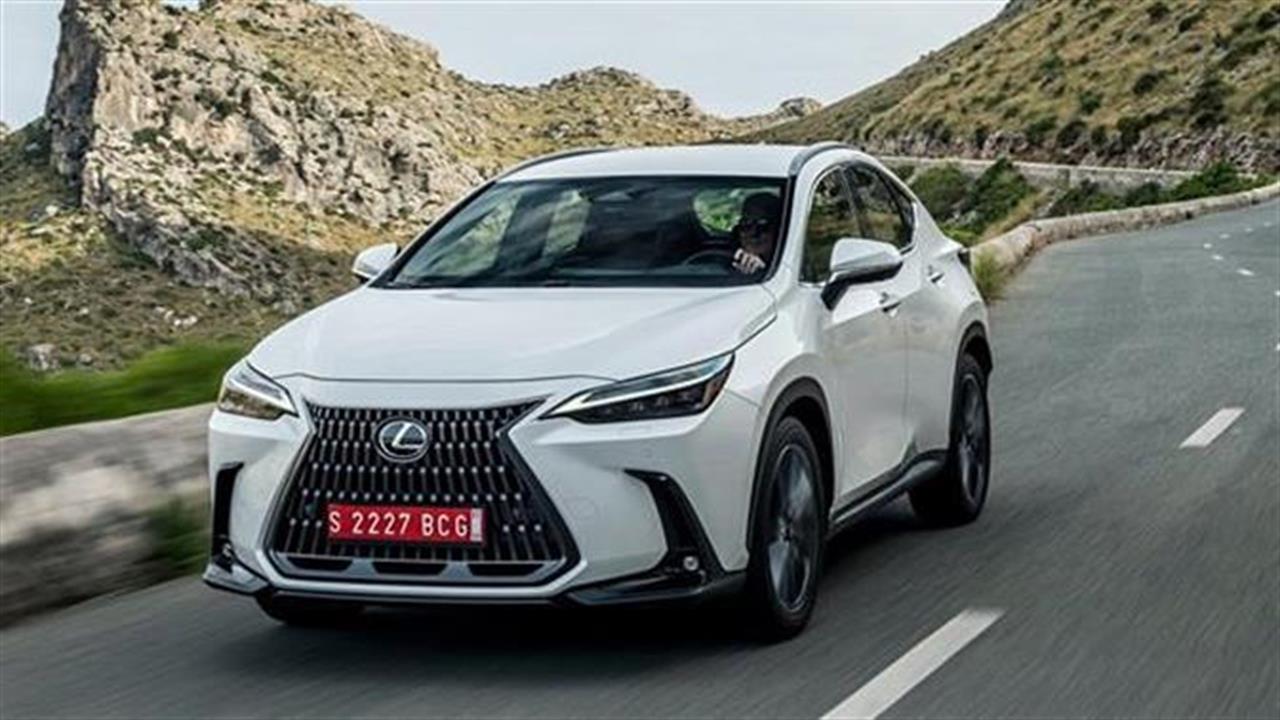 Η καινοτομία Safe Exit Assist κάνει την διαφορά στο νέο Lexus NX