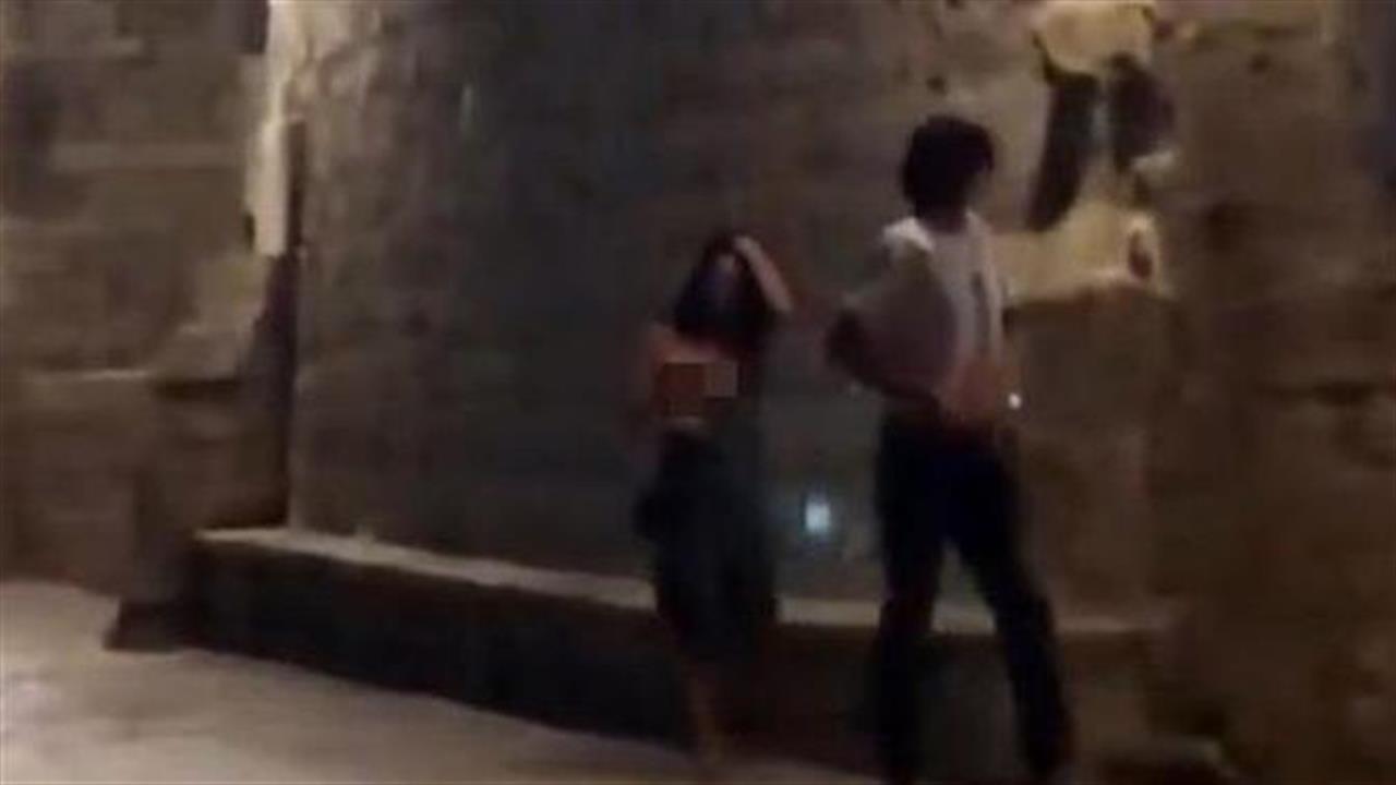 Ζευγάρι κάνει σεξ στο κάστρο του Game of Thrones