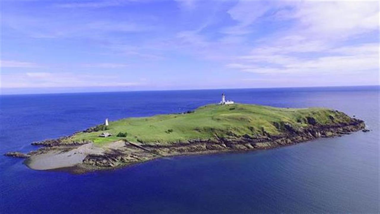 Με τα λεφτά ενός σπιτιού στην Κυψέλη μπορείς να αγοράσεις ένα νησί στη Σκωτία