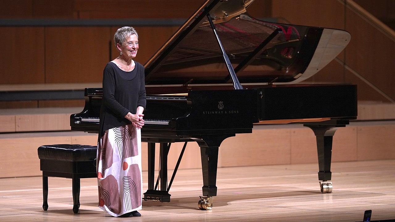Η θρυλική πιανίστα Μaria João Pires στο Μέγαρο Μουσικής στις 18 Φεβρουαρίου