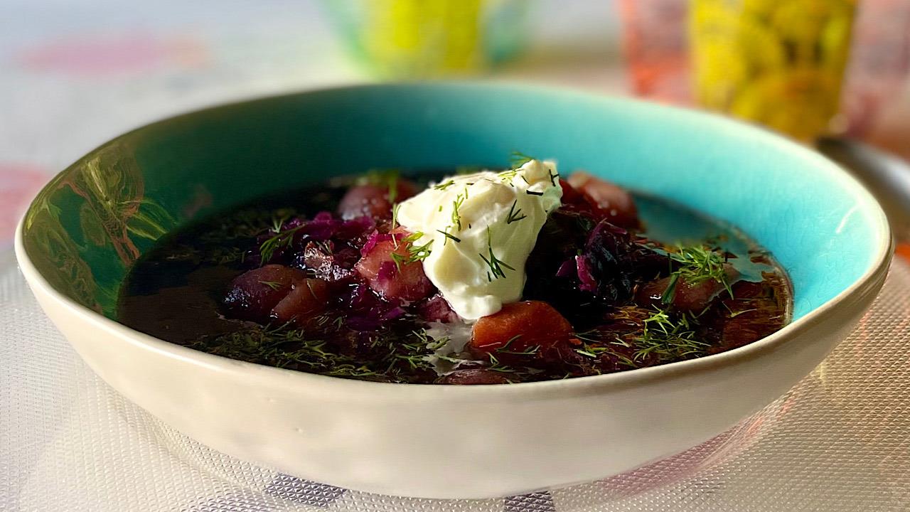 Borscht, μια σούπα μυθιστορηματική