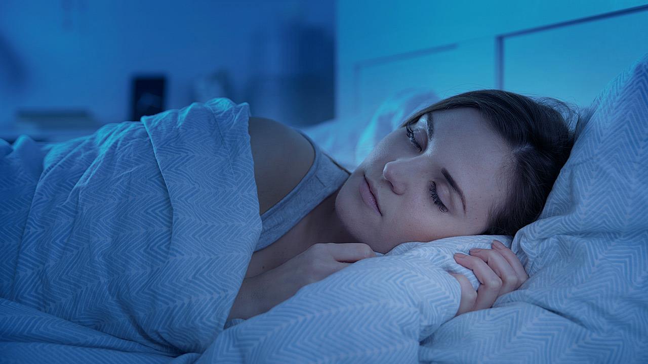 Τόσο ο ανεπαρκής όσο και ο υπερβολικός ύπνος μας κάνουν ευάλωτους σε λοιμώξεις