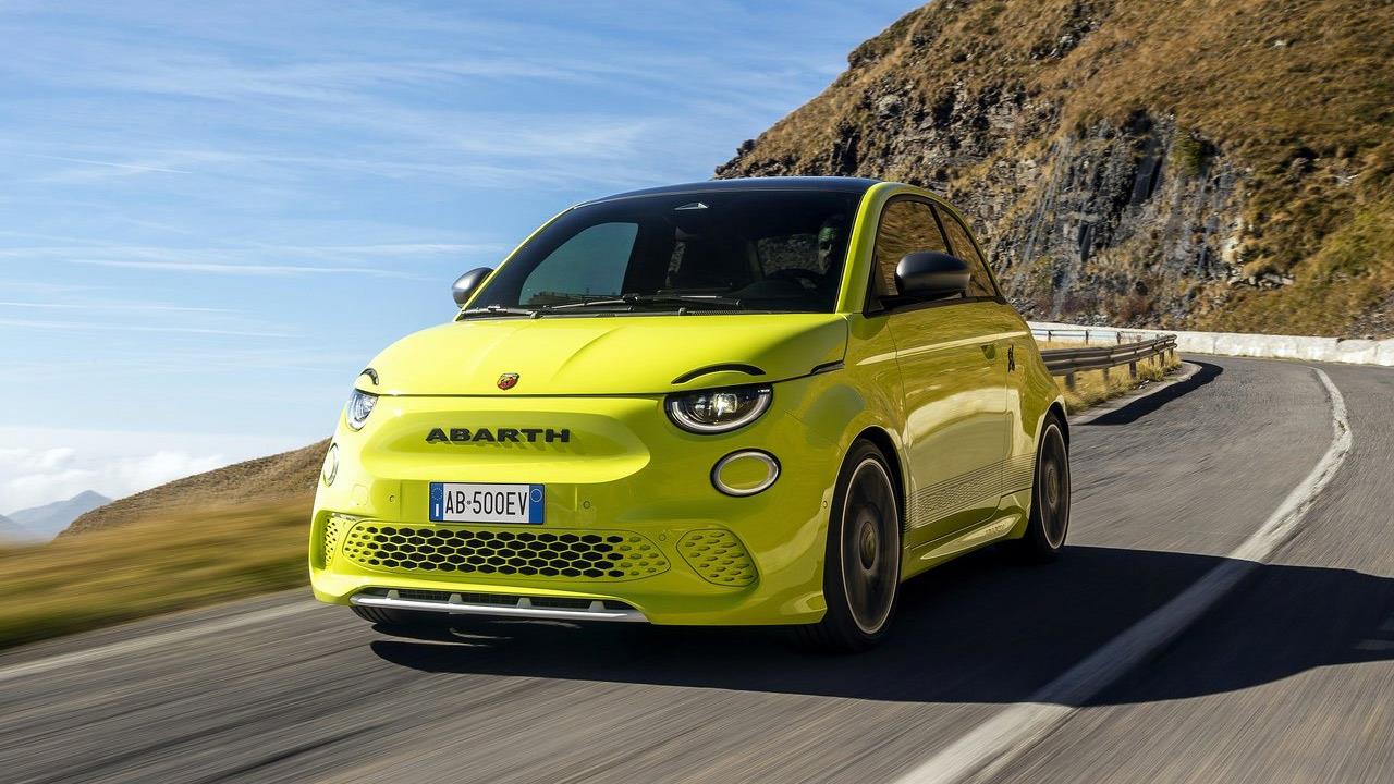 Έρχεται το αμιγώς ηλεκτρικό Abarth 500e