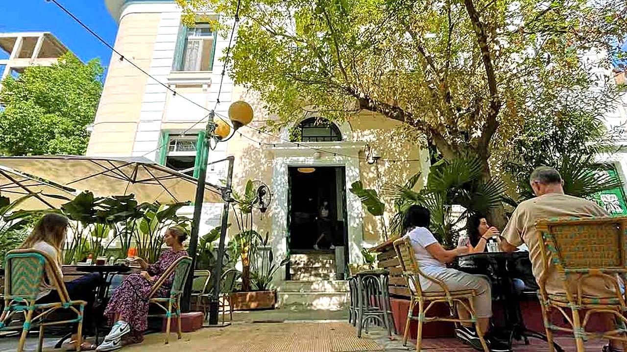 Έλα να σου πούμε λίγο για brunch σε νεοκλασικά