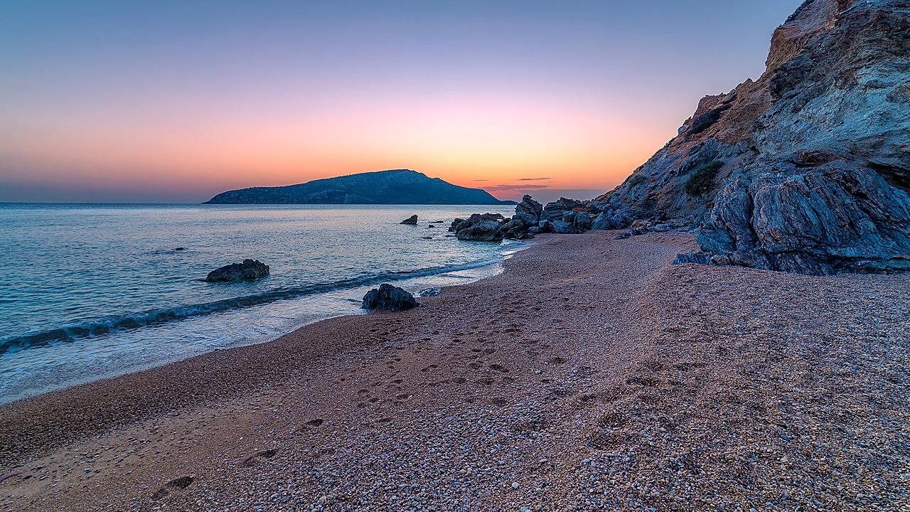 Πήγαμε για μπανάκι και φαγητό κοντά στην Αθήνα και μπράβο μας