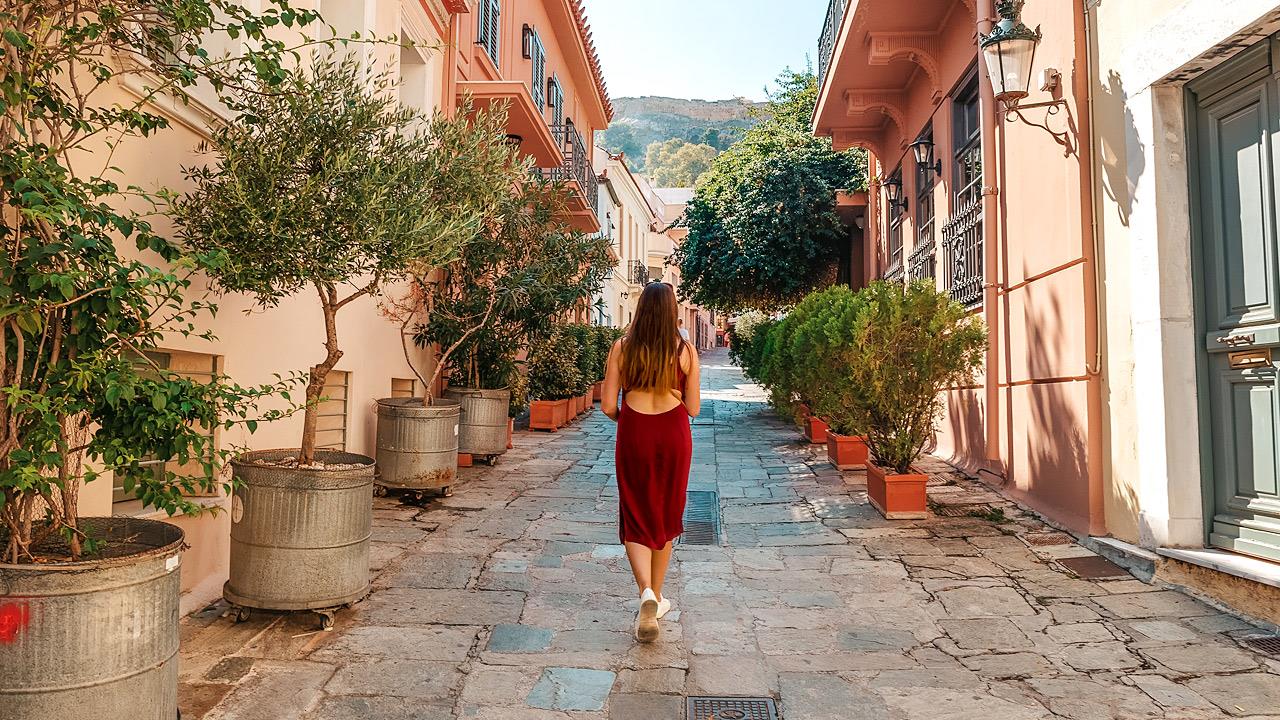 50 λόγοι που ανυπομονούμε για το καλοκαίρι στην Αθήνα