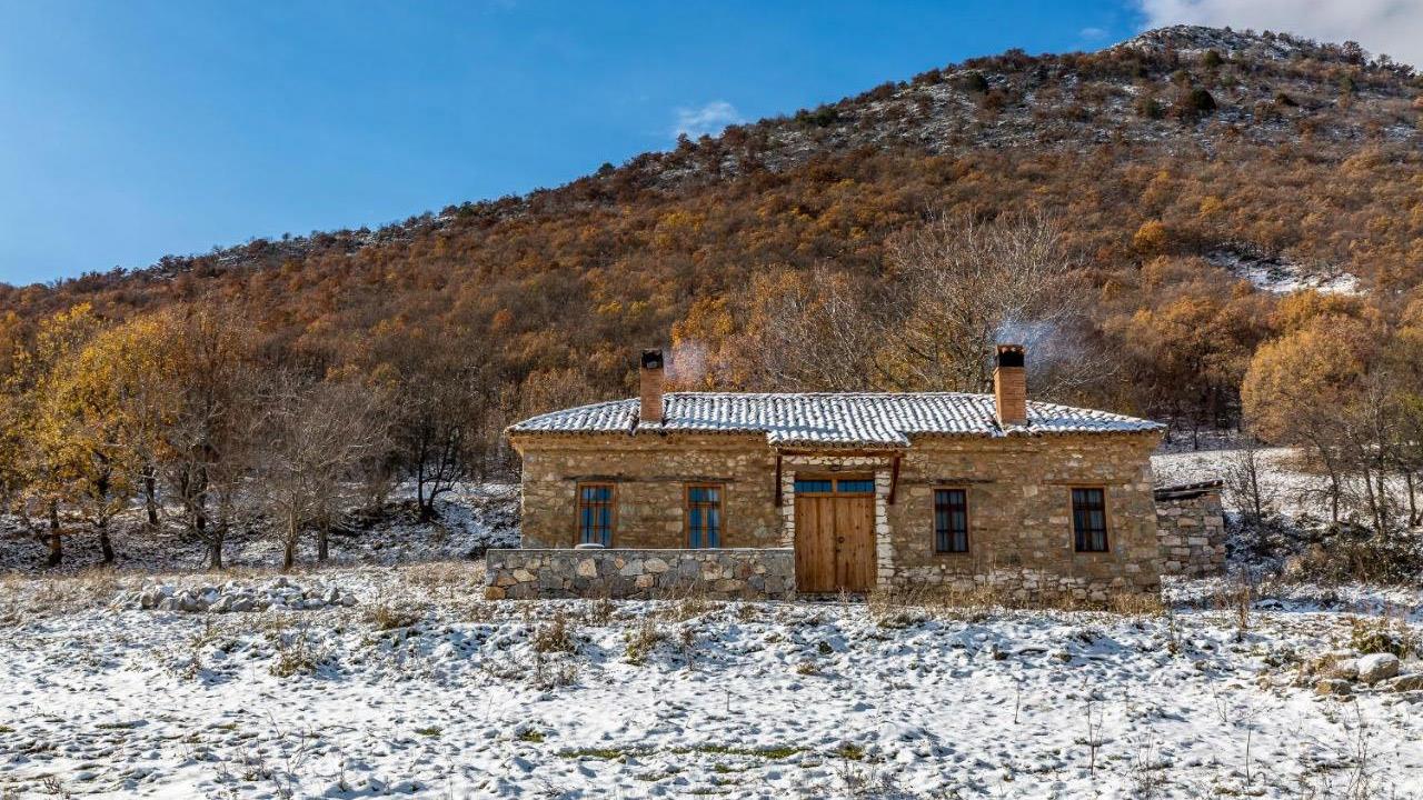 Παραμυθένια σπιτάκια για εξορμήσεις τον Φεβρουάριο