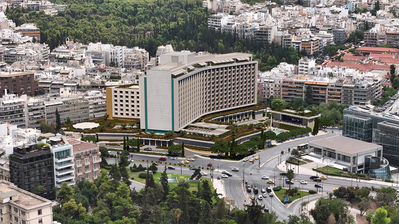 Αυτό είναι το νέο Χίλτον: Εντυπωσιακές φωτογραφίες του The Ilisian στην καρδιά της Αθήνας