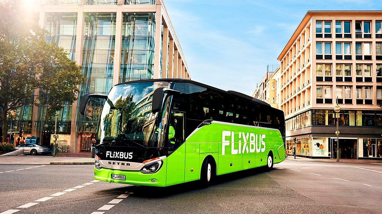 Flixbus: Τι είναι και πού σε πάει η Ryanair των λεωφορείων