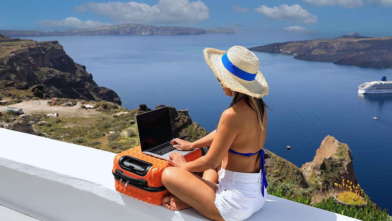 Πώς μπορείς να ζήσεις σαν digital nomad στην Ελλάδα το 2025;