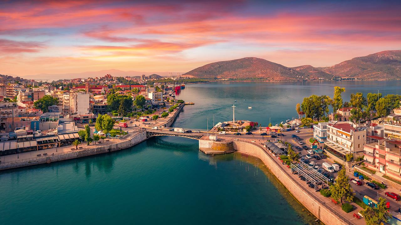 Οι καλύτερες ημερήσιες εκδρομές με τρένο από την Αθήνα
