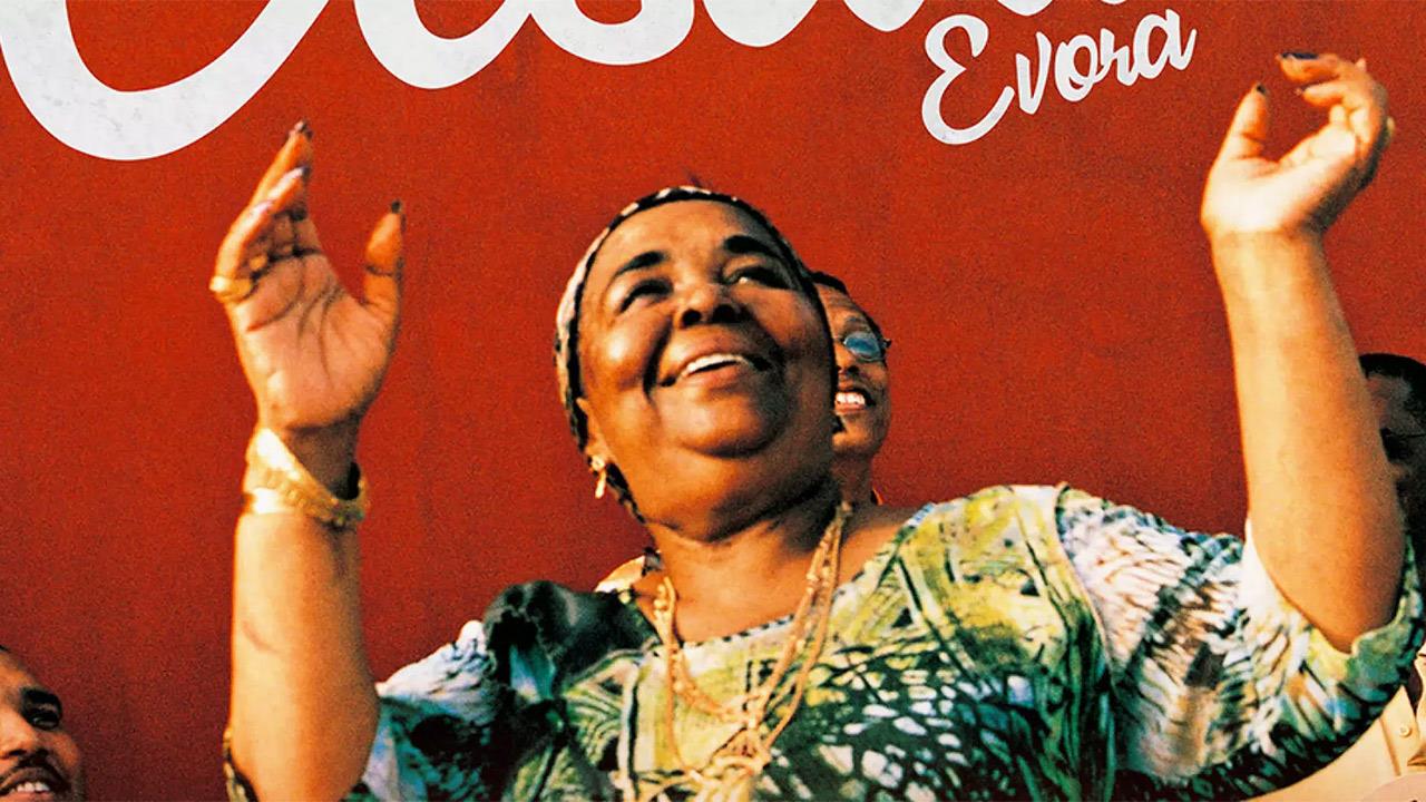 Cesaria Evora Orchestra στο Θέατρο Βράχων