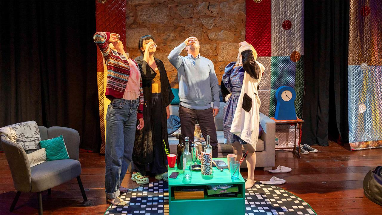The Acid Test της Anya Reiss στο Θέατρο Εν Αθήναις