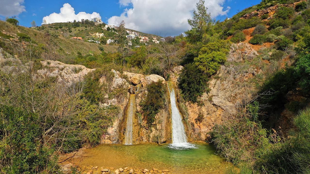 Καταρράκτες (κοντά) στην Αττική: Ω ναι, υπάρχουν!