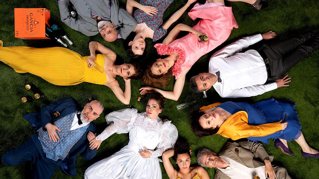 Μέχρι να σβήσουν τ’ άστρα: Ο Βαγγέλης Θεοδωρόπουλος σκηνοθετεί στο Θέατρο Χώρα