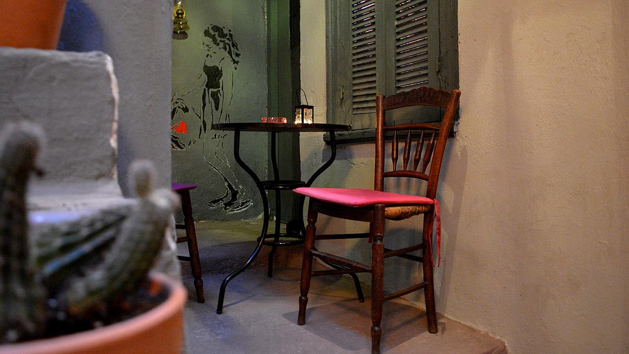 5 μπαρ για να πας να ερωτευτείς