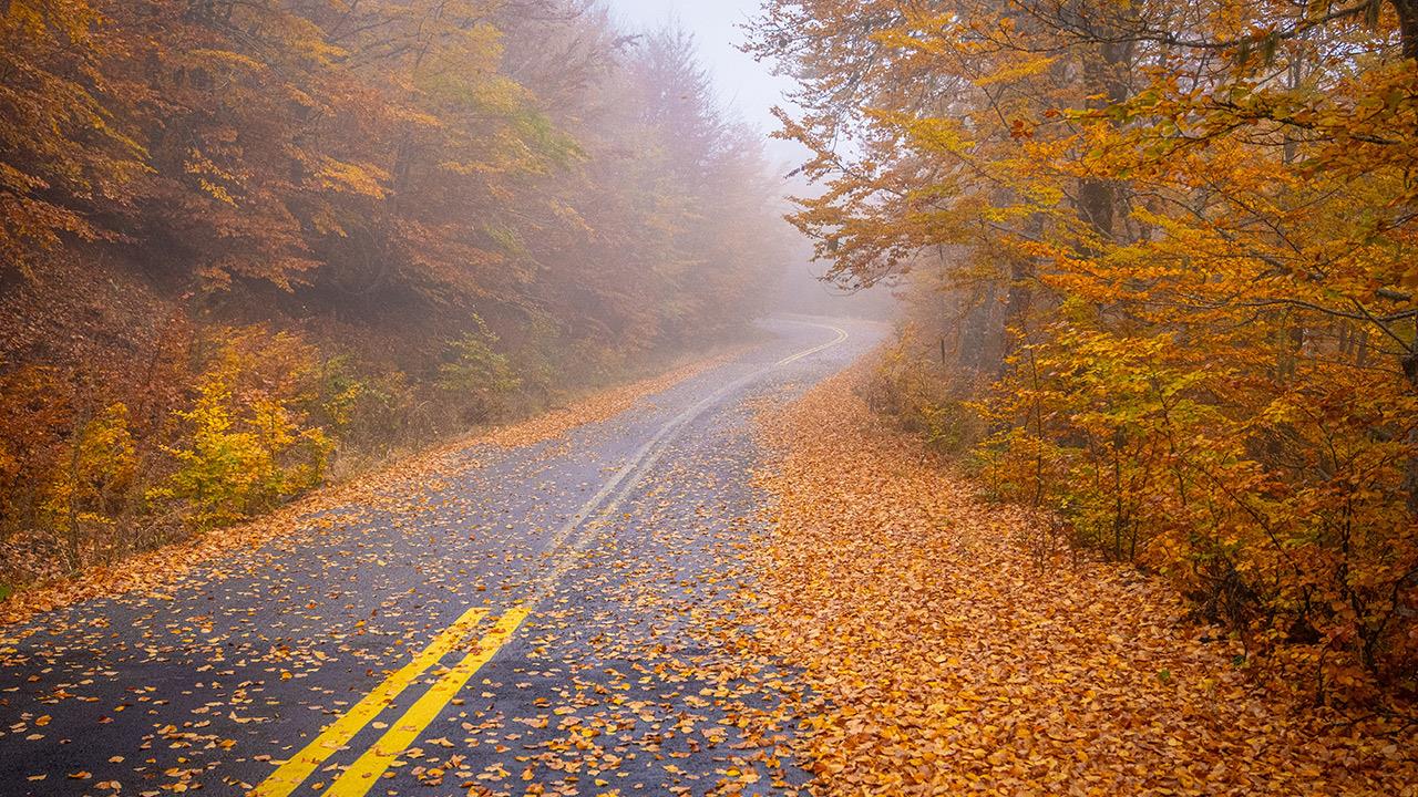 Οι πιο όμορφες διαδρομές με αυτοκίνητο στην Ελλάδα
