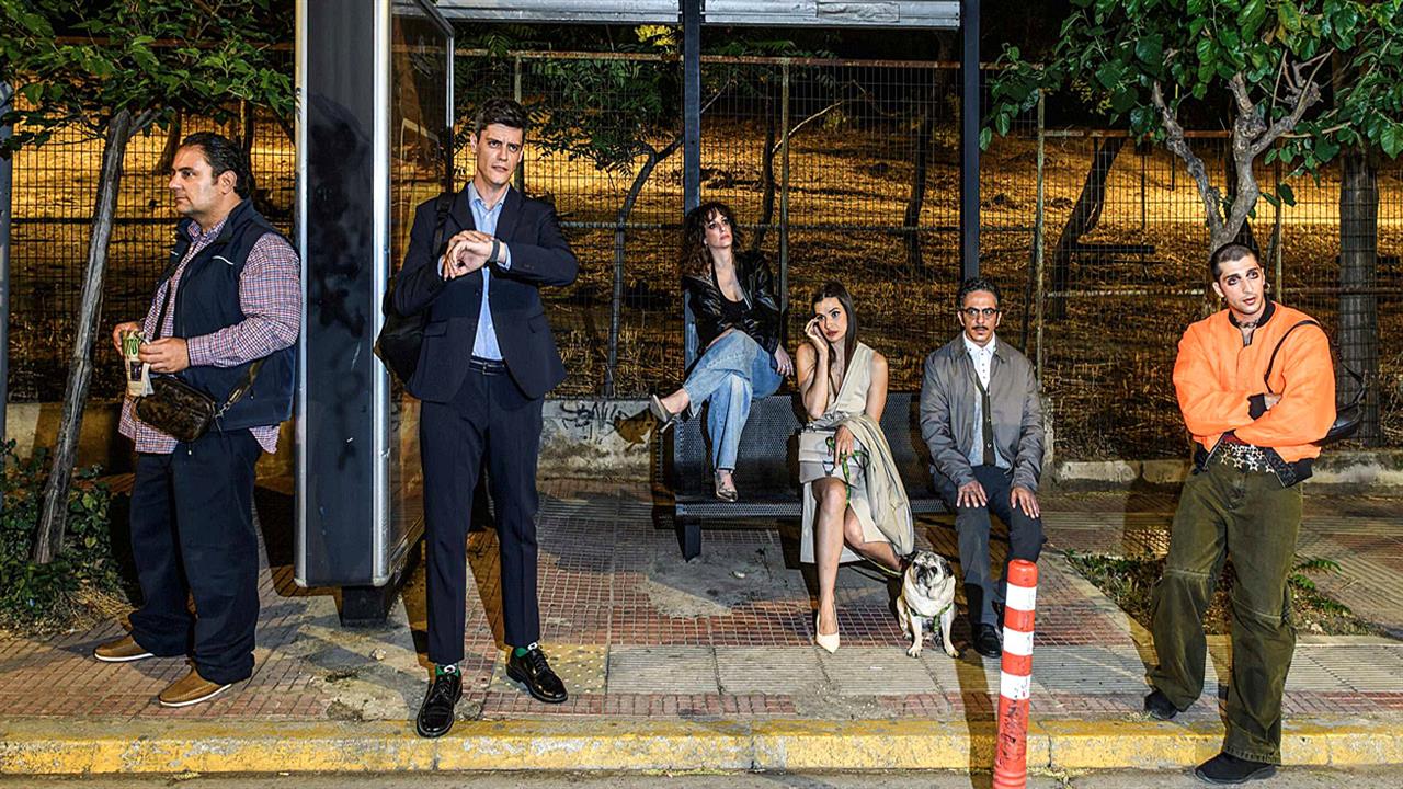 Απόψε κανείς δεν πεθαίνει: Η νέα παράσταση της Αικατερίνης Παπαγεωργίου στο Θέατρο Μπέλλος