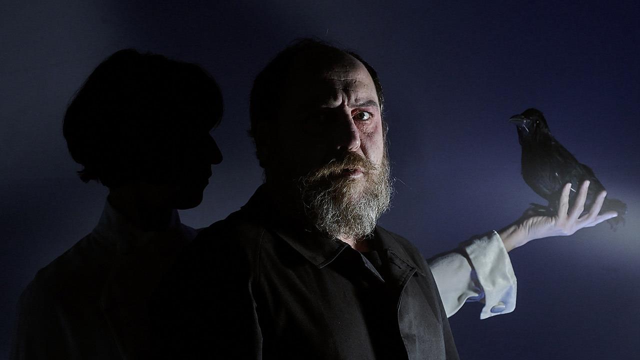 Το Κοράκι: Ένα μουσικό αναλόγιο στο Rabbithole