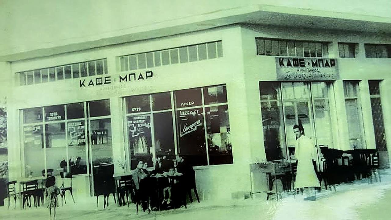 Τα καφενεία του Αιγάλεω ζωντανεύουν ξανά τη σπουδαία μουσική του παράδοση