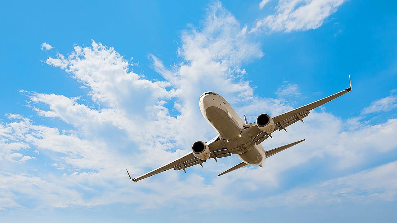 Black Friday εκπτώσεις 70% σε όλες τις πτήσεις της Aegean και της Sky Express