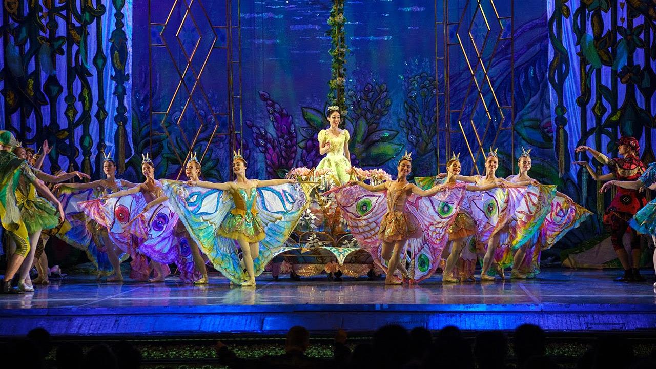 Χριστούγεννα στο Μέγαρο με την «Τοσοδούλα»