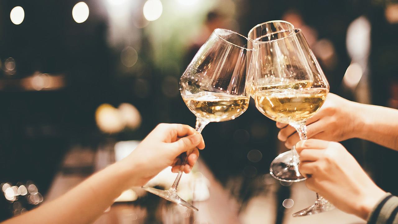 15 κρασιά για τον φετινό Δεκέμβρη