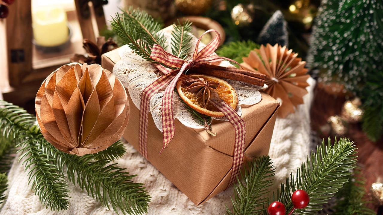 Πώς να στολίσεις το σπίτι σου χωρίς να ξοδέψεις μια περιουσία