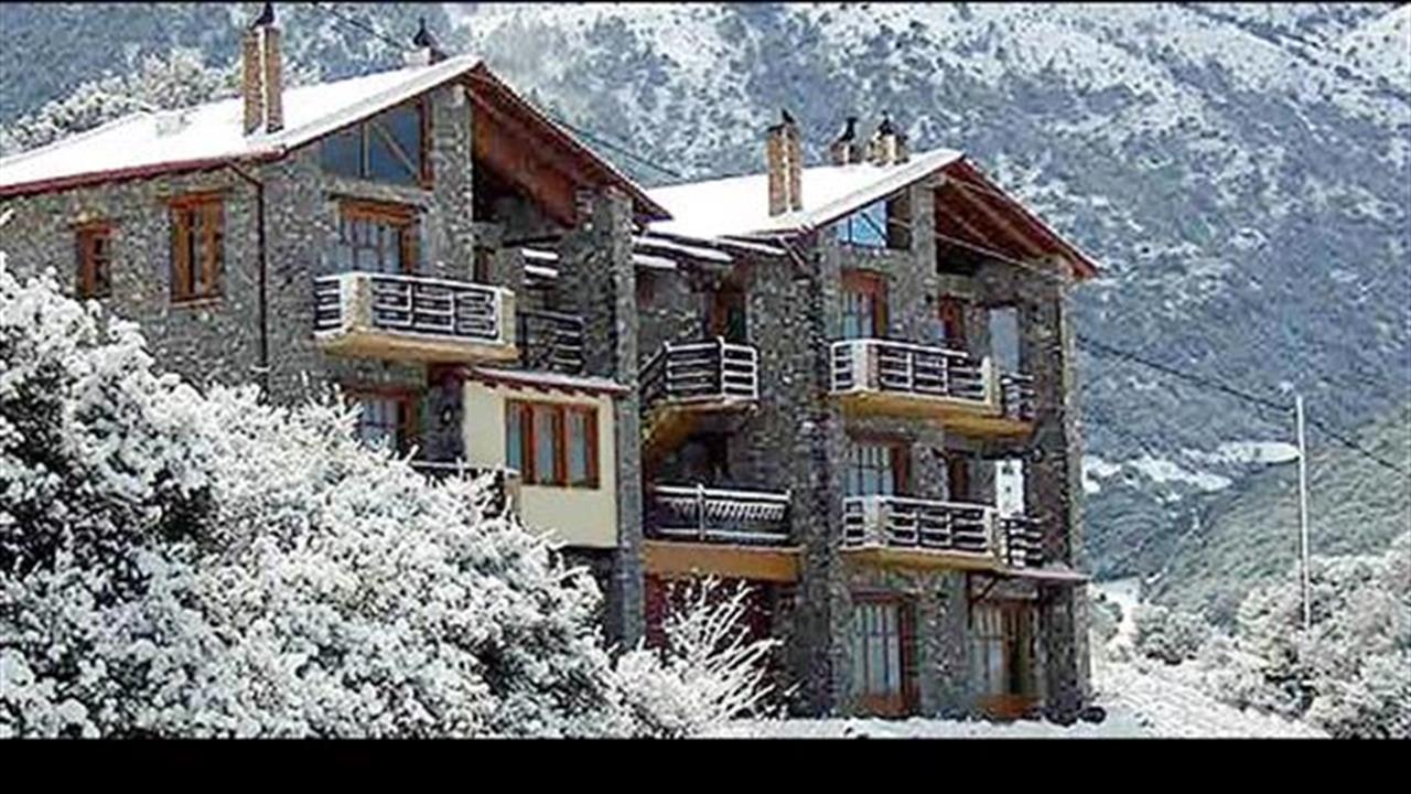 Chalet Azanias: Κερδίστε 4 διανυκτερεύσεις στα Καλάβρυτα