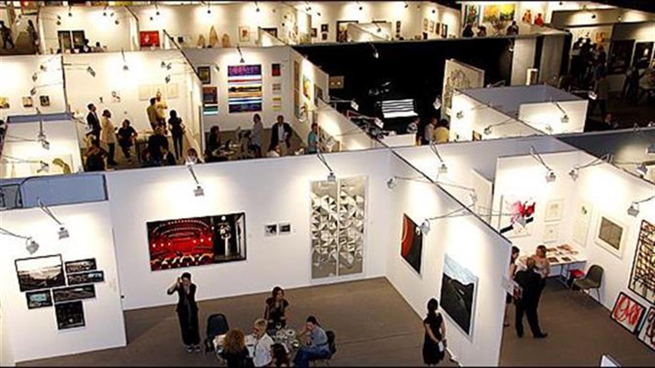 Art Athina 2010: Η τέχνη γιορτάζει στο Φάληρο