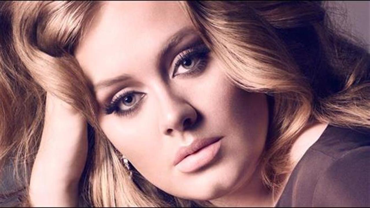 Adele: Στην κορυφή με διαφορά… βάρους