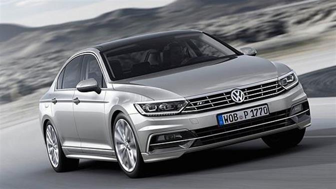 VW Passat R-Line: Τεχνολογία και πολυτέλεια