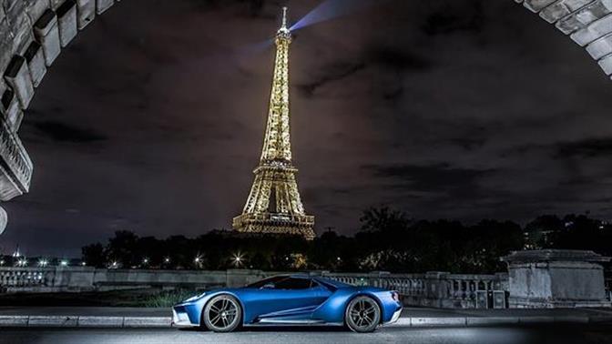 Τα χριστουγεννιάτικα δώρα της Ford