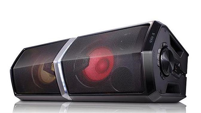 Το νέο ηχείο της LG μετατρέπει το σαλόνι σας σε.. club!