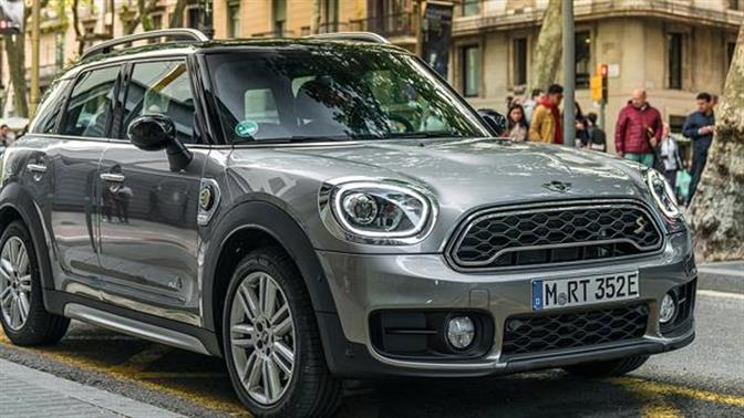 MINI Cooper S E Countryman ALL4: Aγαπά το περιβάλλον
