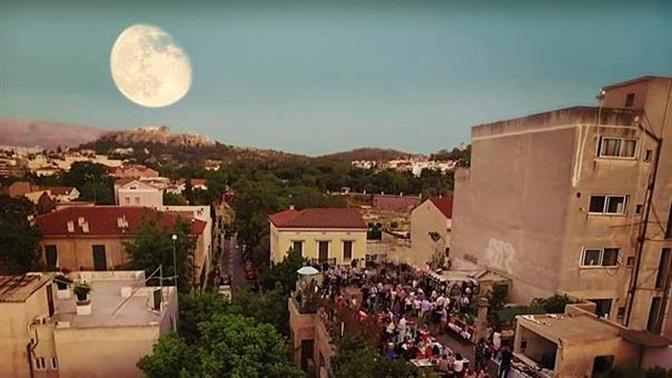 Η βόλτα του Σαββάτου: Ποτό με θέα και χορός στο κύμα